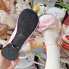 (Abraço Gato) Sapatos Lolita originais, versáteis e charmosos, com salto baixo e bico redondo pequeno.