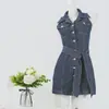 Vestido de mezclilla retro de moda para mujer, sin mangas, con cordones, diseño de verano que ciñe la cintura y adelgaza, con falda de botones