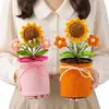 Portalápices Navideño de Alta Gama, Práctico Ramo de Flores de Girasol Tejidas Hecho a Mano, Adorno Conmemorativo, Regalo de Agradecimiento para Maestros