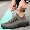 Zapatos Casuales de Nuevo Estilo con Parte Superior Tejida Fly Zapatos Casuales para Hombre para Primavera y Verano Zapatos Lazy Zapatos Deportivos de Suela Gruesa