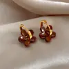 Brincos de Tarraxa Flor de Pérola com Gotejamento de Óleo Elegantes e Estilosos, Modernos de Luxo Leve, Brincos Simples e Versáteis, Acessórios de Orelha Doces Únicos de Alta Qualidade