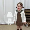 Novidades em 31/08) Conjunto de outono para meninas saia, novo vestido colete infantil, suéter de tricô, roupas de bebê Classe A