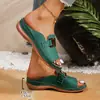 Sandalias de Boca de Pez Transfronterizas Europeas y Americanas, Tacones de Cuña Transfronterizos de Comercio Exterior, Tallas Grandes, Hebilla Metálica, Moda Casual 2026, Suela Gruesa, Venta al por Mayor Tallas Grandes