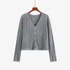 Cárdigan de punto fino de manga corta con cuello en V para mujer talla grande para usar en capas, otoño 2026 delgado ajustado versátil outerwear 22916