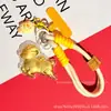 Colgante de cadena para teléfono de oveja que hace parpadear dinero de dibujos animados de oro puro 999, llavero de oveja que trae fortuna, personalizable y disponible para venta al por mayor