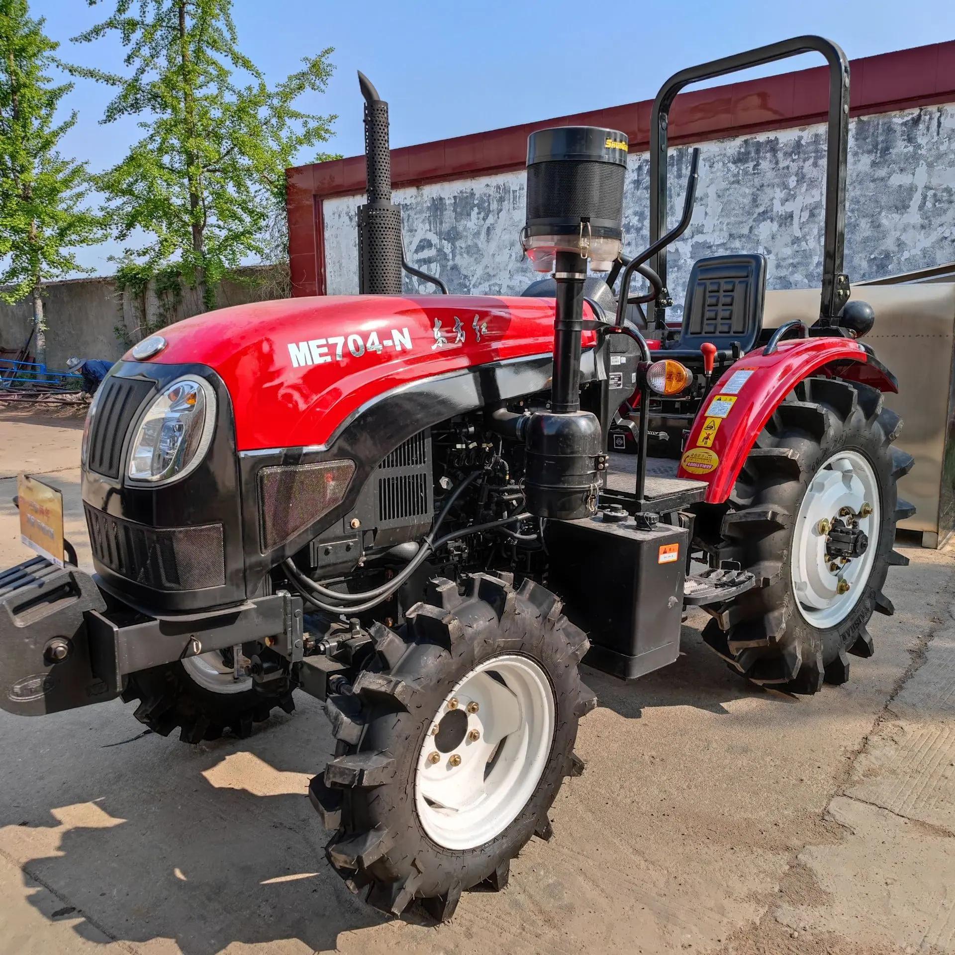 东方红ME704