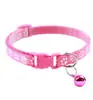 Suministros para Mascotas al por Mayor en Stock: Correa para Gato, Hebilla para Collar de Perro, Parche para Collar, Collar con Campana Colorida de Huella de Pata Única