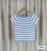 Feifei Manga Manga Corta Seda de Hielo Rayada Tejida Camiseta para Mujer Sentido del Diseño Verano Estilo Francés Chic Hermosa Blusa Alto Sentido