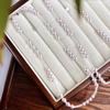 Otoño e Invierno Guofeng alta calidad Manta Rosa Blanco Frío Collar Cadena Clavícula Perla Cristal Falso