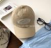Gorra de Béisbol Roja Casual Estilo Ins Coreano Primavera y Verano para Mujeres con Parches, Gorra de Punta de Pato Suave de Ala Ancha Diaria para Hombres