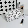 Bolsa de Cosméticos de Algodón y Poliéster con Dibujos Florales, Lista para Enviar, Bolsa de Tocador Portátil de Gran Capacidad para Viajes, Bolsa de Almacenamiento de Cosméticos Acolchada