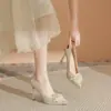 Sapatos de Casamento Champagne Francês de Luxo para Mulheres Salto Agulha Pés Não Cansados Xiuhe Vestido de Casamento Sapatos de Salto Alto de Duas Formas com Strass