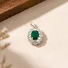 Colgante vintage de circón color rubí para mujer, colgante de collar de flor de diamantes completos, accesorio de cadena para clavícula de lujo ligero de alta gama
