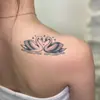 Pegatinas de Tatuaje Populares Transfronterizas de Cisne Blanco y Negro, Herbales, de Larga Duración, Impermeables, Elegantes, Estilo Tradicional, Tatuajes Unisex para Brazos y Piernas