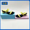 Chinelos Transfronteiriços Sapatos da Moda 2025 Primavera Novo Salto Grosso Sandálias de Dedo Aberto Moda Redutoras de Idade Salto Alto Estilo Fada