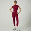 Blusas Populares de Manga Curta para Cross-Border com Camisetas Internas, Tops Esportivos de Manga Curta de Secagem Rápida para Corrida ao Ar Livre, Yoga, Ajustados, Gola Redonda, Femininos