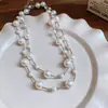 Colar de Pérolas Minimalista Estilo Francês, Toque de Luxo Leve e Sofisticado, Corrente para Suéter, Uso em Camadas, Moda de Nicho, Acessório Versátil