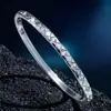 Pulsera de Acero Inoxidable que no se decolora con Patrón de Diamante Acero de Titanio Versión Estrecha Europea y Americana Incrustaciones de Diamante Minimalista Moda Pulsera Brazalete