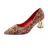 Sapato de Noiva Chinês Xiuhua Branco com Estampa de Grou Sapatos de Casamento Verão Feminino Noiva Salto Grosso de Fundo Plano Sapatos de Casamento Sapatos de Noiva