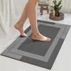 Tapete de Banheiro Amazon Simples de Diatomita, Secagem Rápida, Absorvente de Água, Tapete de Banheiro Lavável, Carpete de Banheiro Antiderrapante