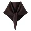 Bufanda triangular de cachemira, calentador de cuello tejido para mujer, chal de nuevo estilo otoño/invierno, bufanda de abrigo, pañuelo cuadrado pequeño
