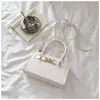 Bolsa Quadrada Pequena Feminina de Moda Minimalista de Nicho, Nova Bolsa de Mão Retrô Tendência, Bolsa de Ombro Versátil para o Dia a Dia, Bolsa Transversal
