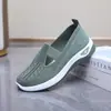 Sapatos Femininos Verão Novos Casuais Temu Fábrica Transfronteiriça Solado Macio Respirável Moda Sapatos de Mãe Tênis Feminino Dropshipping