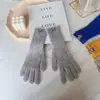 Luvas de tricô de cor sólida para inverno feminino, com tela sensível ao toque, à prova de vento, quentes, à prova de frio, de lã, com dedos, para outono e inverno, vermelhas, para andar de moto, dirigir