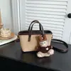 Colección de otoño transfronteriza nueva: bolso de hombro retro de gamuza para mujer, un bolso cruzado o de mano elegante y discreto para el día a día