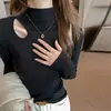 Camiseta de cuello alto medio con diseño W y corte en la parte inferior para mujer en Otoño e Invierno, Nuevo Estilo, Modal, Corte Ajustado, Prenda Interior y Exterior