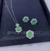 Conjunto de Pingente Banhado a Prata com Inlay de Calcedônia Verde Gelo, Brincos e Anel de Ágata Conjunto de Três Peças