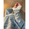Conjunto de Pijama Térmico de Forro Polar con Rayas de Encaje de Alta Gama Estilo Coreano para Mujer Otoño Invierno 2026 Nuevo Estilo Perezoso Tallas Grandes Conjunto de Ropa para el Hogar