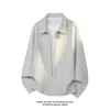 Chegada Nova Outono 2026 Estilo Hong Kong Branco Tamanho Grande Falso Duas Peças Camiseta de Manga Longa M-5X HT26786-TeP34