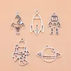 Set de 5 Colgantes Pequeños de Cohete Astronauta Estrella para Joyería, 5 Estilos, 1 de Cada Uno, aproximadamente 7g por Set