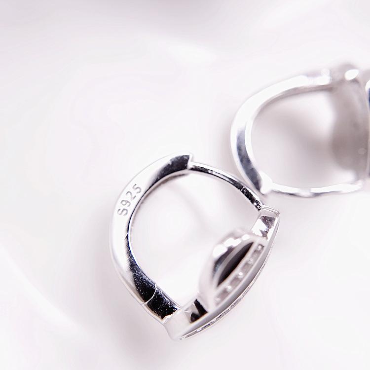 EH802609四叶草耳扣