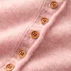 Coleção nova de 2026: Suéter de cashmere com gola Henley e botões de madeira, corte solto, cor sólida, versátil, malha macia e confortável para outono e inverno