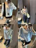 Camisa Base Feminina Manga Longa Solta Gola Redonda com Design de Alças Cruzadas nas Costas Favorita da Mochie Fashionista MQ1946