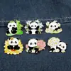Flores de Dibujos Animados Personalizadas, Broche de Aleación de Bambú Verde, Lindo Panda Forma de Tesoro Nacional para Mochila, Insignia para Ropa, Accesorios Versátiles