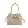 Bolso de Lunares Estilo Coreano para Mujer 2026 Nuevo Bolso de Hombro Cruzado Diseño de Nicho de Moda Sensación de Alta Gama Bolso de Axila