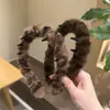 Peine Vintage Estilo Coreano Estampado de Leopardo con Dientes Banda para el Cabello de Felpa Lavado Facial Maquillaje Antideslizante Nuevo Otoño e Invierno 2025 Peine