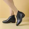 Botines estilo V para mujer, nueva colección otoño 2026, con detalle de trenzado, tacón grueso, suela suave, diseño versátil y cierre de cremallera en la parte trasera, perfectos para mamás