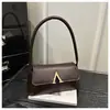 2026 Cor Sólida Tendência Verão Feminino Exquisito e Bonito Nova Moda Texturizado Elegante Bolsa de Mão Moda Transversal Pequena Quadrada