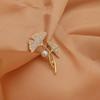 Broche Perla de Ginkgo, Elegante Nicho Elegante Elegante Corsage Retro, Accesorios, Ropa, Joyería al por Mayor para Mujer