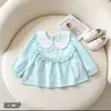 Nova camisa de manga longa para meninas para primavera e outono, camisa de boneca, top casual versátil para bebês meninas