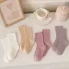 Calcetines de Algodón Peinado para Niños Color Sólido Otoño e Invierno Calcetines para Niños de Doble Aguja Transpirables Absorbentes de Sudor Color Liso Calcetines de Media Pantorrilla Estilo Coreano Calcetines para Niñas