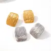 Pendientes Pendientes de Lujo Accesible Popular Retro Transfronterizos Acero Inoxidable Oro de 18 Quilates Acero de Titanio Chapado en Oro Textura en Relieve Rayas de Corazón