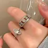 Anillo Abierto Ajustable de Diamante Brillante Planeta Estilo Hip-Hop Chica Caliente Dulce Anillo para Dedo Índice de Moda de Lujo Ligero de Alta Gama para Mujer