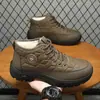 Nueva colección de invierno: zapatos/botas de nieve de algodón para hombre, de caña alta, forrados de felpa, con suela gruesa, antideslizantes, cálidos e impermeables