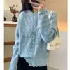 Cardigan de Punto con Encaje Hueco de Cuello Redondo Estilo Suave Primavera y Otoño para Mujer 2026 Nuevo Estilo Suéter Abrigo Temperamental que Reduce la Edad de Manga Larga