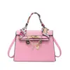 Bolso de mujer de nicho de alta gama 2026 nuevo de primavera vintage versátil bandolera bolso de mano versátil casual bolso tipo Kelly